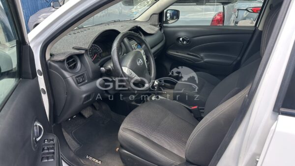 Versa 2018 - Image 2